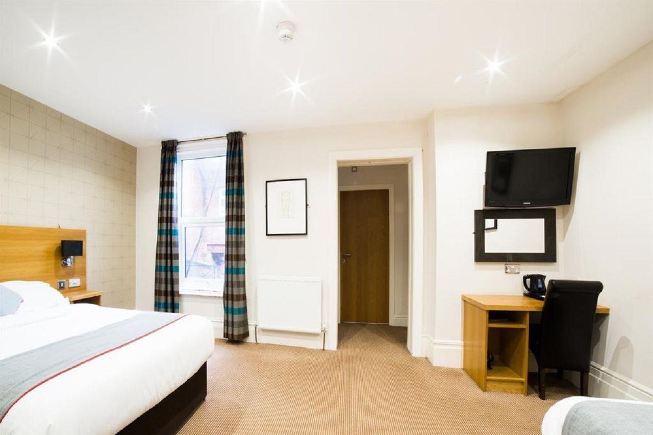 Oyo Imperial Hotel Barrow-in-Furness Bagian luar foto