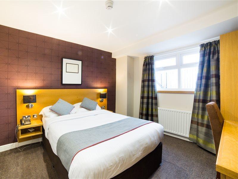 Oyo Imperial Hotel Barrow-in-Furness Bagian luar foto