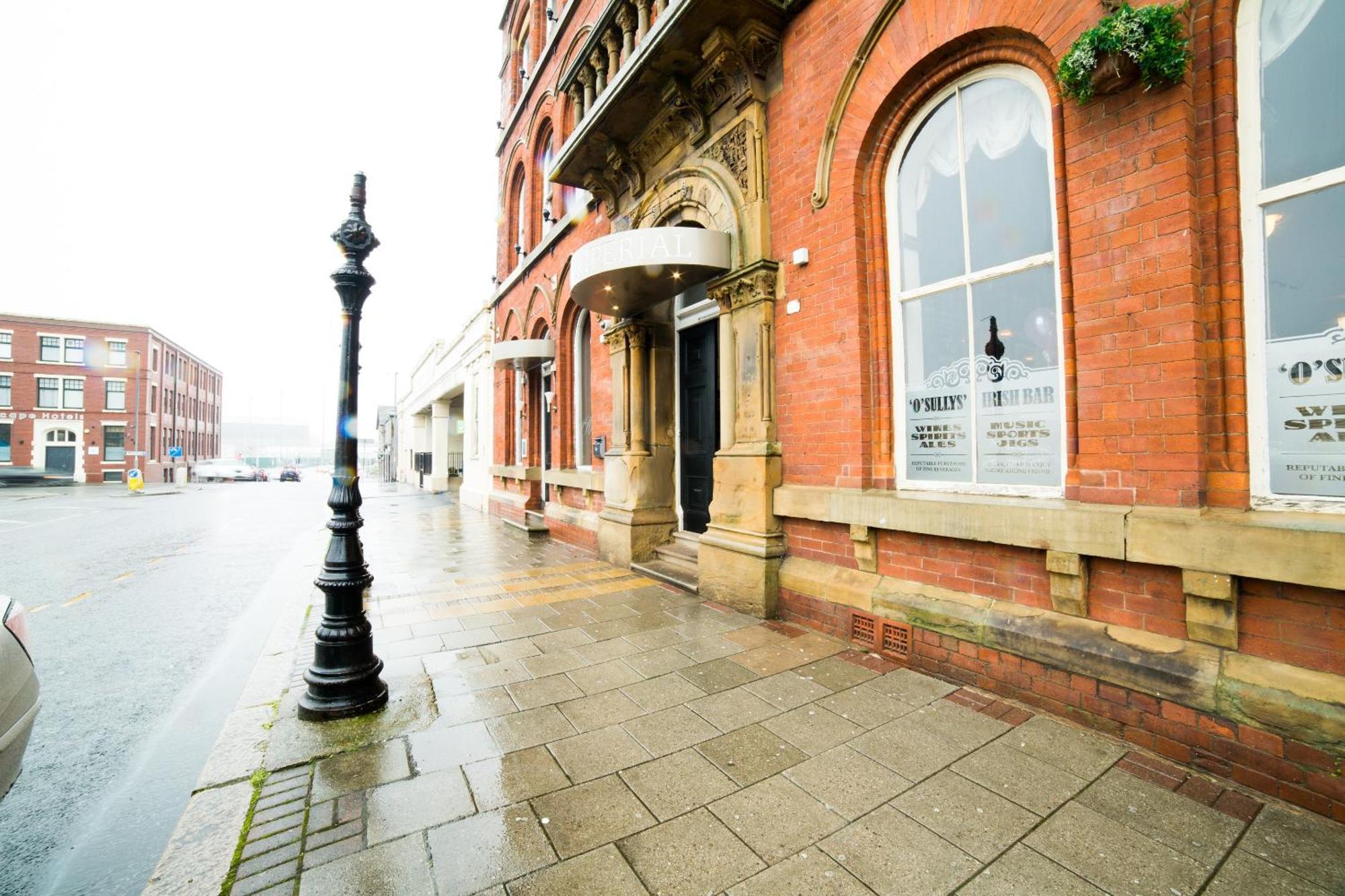 Oyo Imperial Hotel Barrow-in-Furness Bagian luar foto